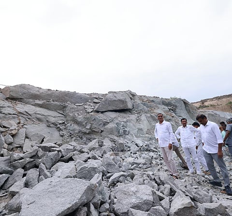 Harish Rao, along with BRS MLA K Prabhakar Reddy, inspecting unauthorised blasting near Mallanna Sagar 