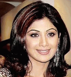 Raj apologies to Shilpa on her birthday