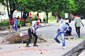 Hyderabad turns into fortress