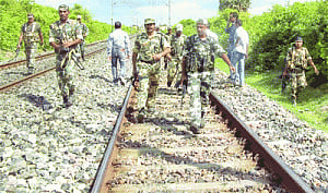 Naxals turn on innocents