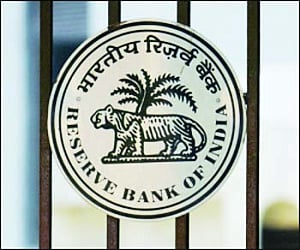 Pressure mounting on RBI to cut rates today