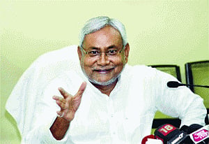 Nitish embraces calculated risk to woo Muslim voters