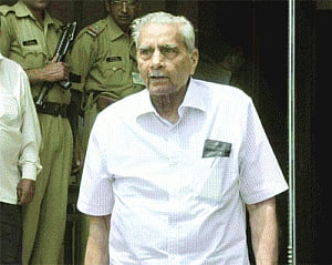 Bhushan-Mulayam CD positive: Police