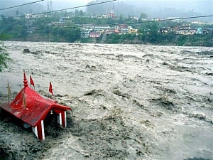Flood fury toll now 131