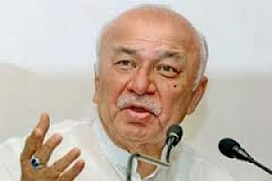 Terror threat to Amarnath Yatra: Shinde