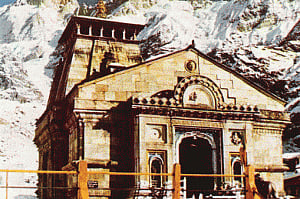 Kedarnath shrine safe, everything else destroyed: official