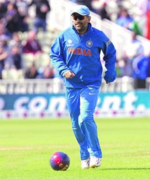 'Captain cool' with midas touch
