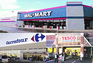 Govt to meet retailers on multi-brand issues today