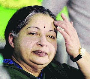 TN CM lashes out at UPA  for natural gas price hike