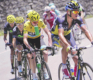 'Armstrong shouldn't be factor in UCI race'