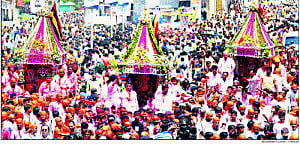 Thousands celebrate rath yatra in West Bengal