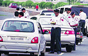 Pay by plastic money for traffic violation