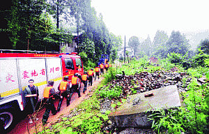 30 killed, over 100 missing  in rain, landslides in China
