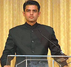 Modi is no Vajpayee: Pilot
