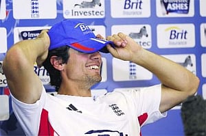 Team unity no easy task: Cook