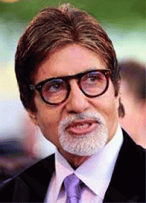 Big B receives Maestro award
