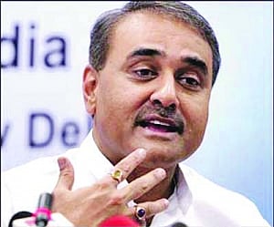 Arcelor, Posco fallout  Praful Patel calls  for introspection