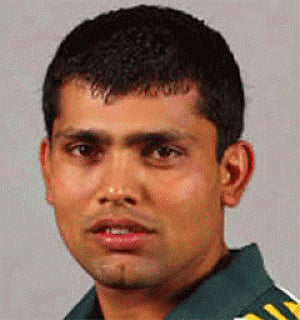 Trying to make a comeback, Umar ready to open for Pakistan
