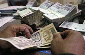 Rupee down 17 paise against dollar in early trade