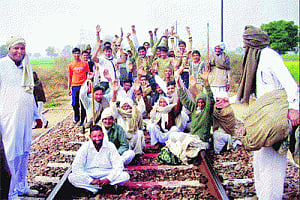 SC pulls up Centre, Railways on Mirchpur stir recovery