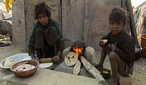 Poverty declines to 21.9% in the country in 2011-12