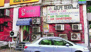 SDMC to crack whip on shops for encroachment