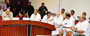 Parties veto SC intrusion