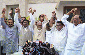 Seven Cong MPs from Andhra Pradesh quit Parliament