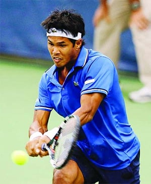 Somdev loses to Isner
