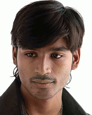 Dhanush gives Hindi diction tips to Bharat