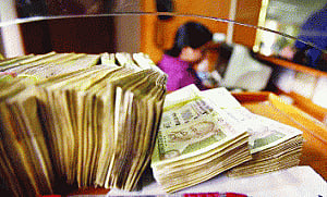 Investors pull out over Rs48,000 cr from MF schemes in June