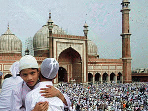 Festive fervour grips Delhi on Eid-ul-Fitr