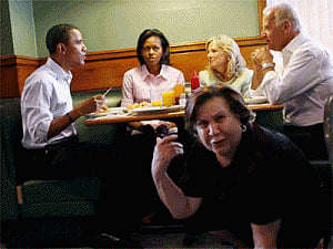 Obamas have a birthday date at Indian restaurant