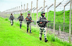 Pak greets India with bullets