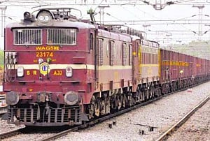 Rlys introduce fuel-efficient, multi-genset locomotives