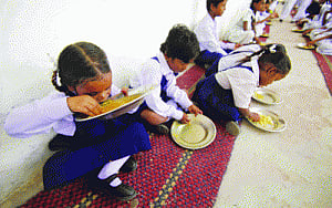 Meal at Rs 3.11 stuns House Panel