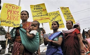 lok Sabha passes food security bill, Sonia taken ill