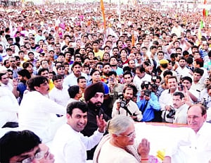 land reform bill to 'poll' vault Sheila Dikshit