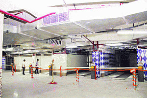 New automated Kamla Nagar parking lot in peril?