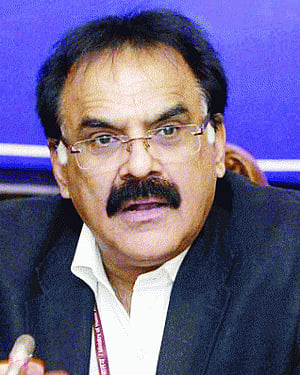 Govt panel finds 'minor systemic failure' at NSEl