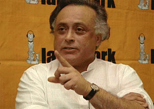 UP Govt patronising corrupt officials in MGNREGA scam: Ramesh