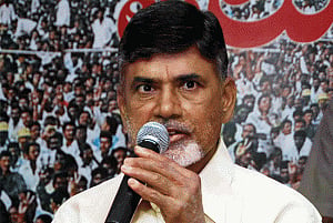 Chandrababu Naidu walks out of NIC meeting over Telangana