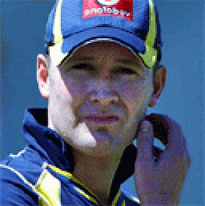 Won't let back problem end career: Clarke
