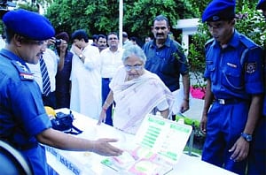 Cong to pick candidates from panel of three