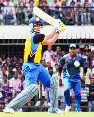 Sehwag hits quick-fire 59 but Delhi lose