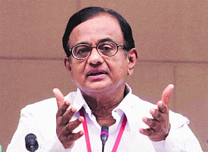Rs value should be 59-60  to a dollar: Chidambaram