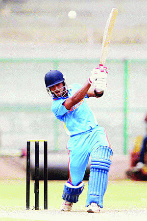 Unmukt, Sood take Delhi to final
