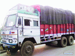 Come Aug, commercial  vehicles can pay road  tax through e-gateway