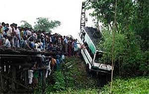 28 killed in Assam road accident