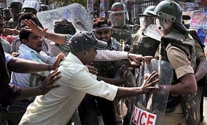 Telangana fallout: Curfew continues in Vizianagaram; 34 held